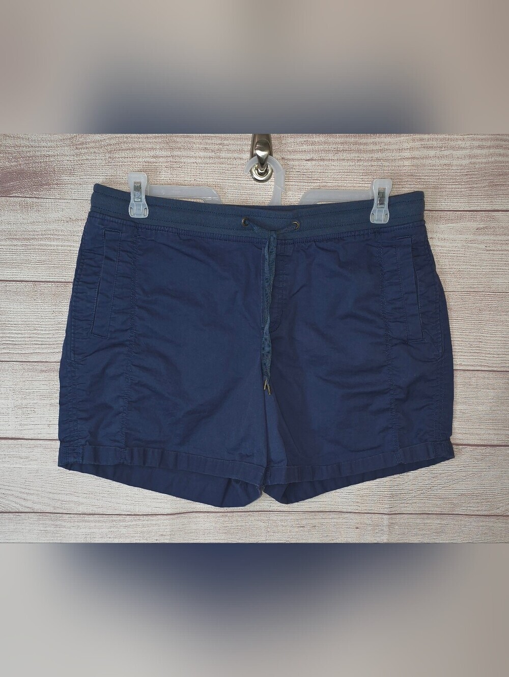 Eddie Bauer Kick Back Women's Shorts Size 16